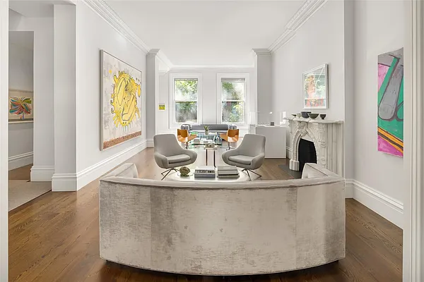 Sold by Coleman Real Estate Group | media 16