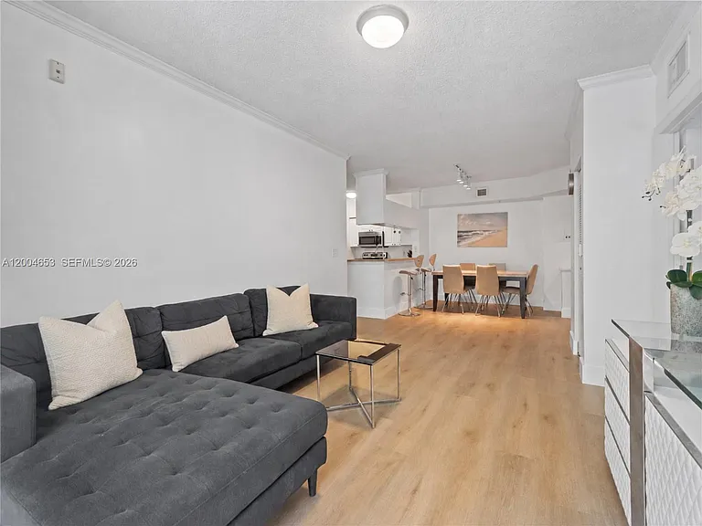 17145 N Bay Rd #4311 — Photo 14