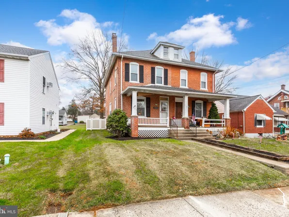 234 W Hamlin Ave, Telford, PA 18969