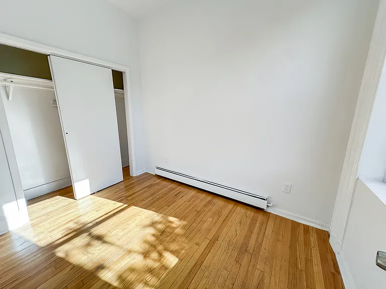 616 Washington St #1 — Photo 10