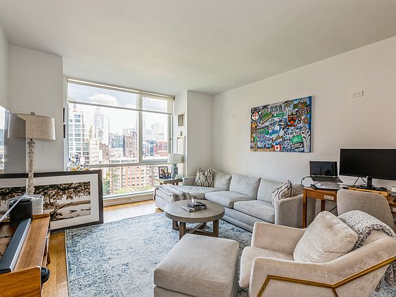 5th image of 200 Chambers St APT 14F