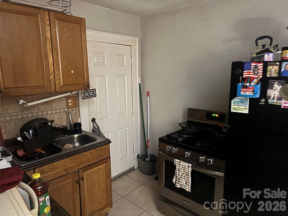 2nd image of 3700 Avalon Ave