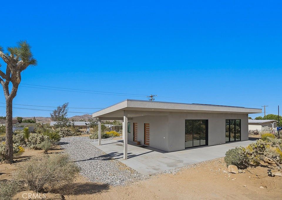 1st image of 60194 La Mirada Trl