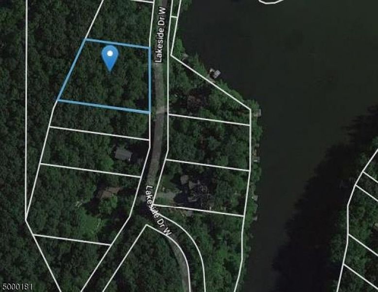 1st image of 2043 Lakeside Dr W