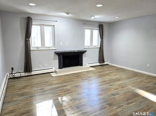 7 Staunton Ct UNIT E, Farmington, CT 06032