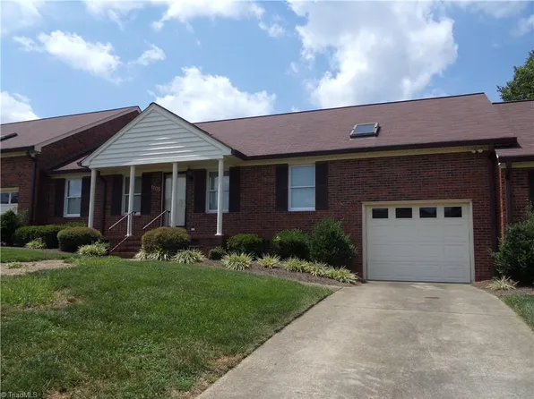 1805 Meadow Green Dr, Graham, NC 27253