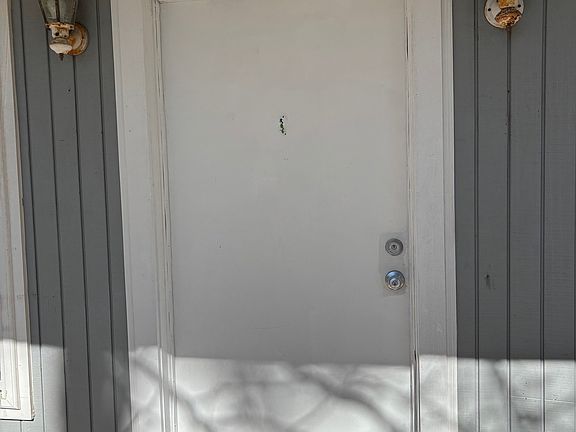 5th image of 16729 Malibu Dr #21