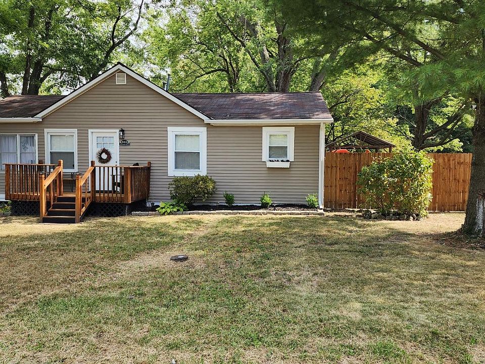 1st image of 863 Howard Dr