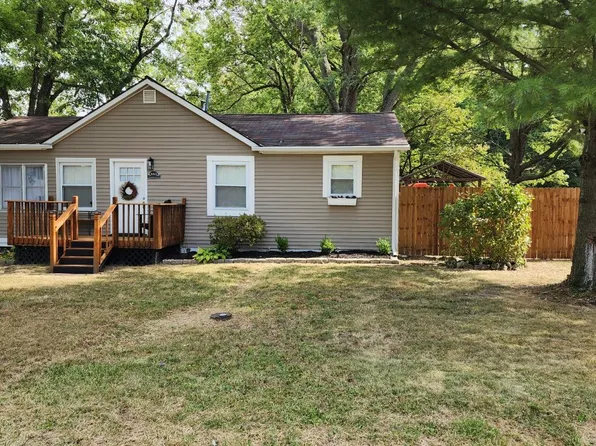 863 Howard Dr, Vermilion, OH 44089