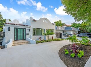 Durniers, Miami, FL 33145