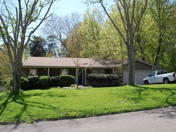1st image of 10226 Birch Hill Ln