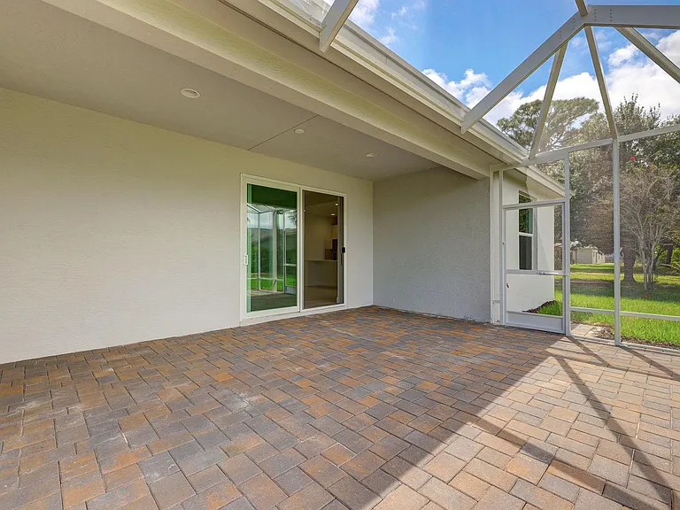 2466 SE Robin Cir — Photo 29