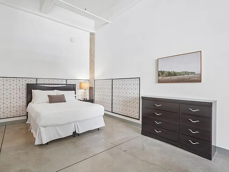 700 Washington Ave N #523 — Photo 13