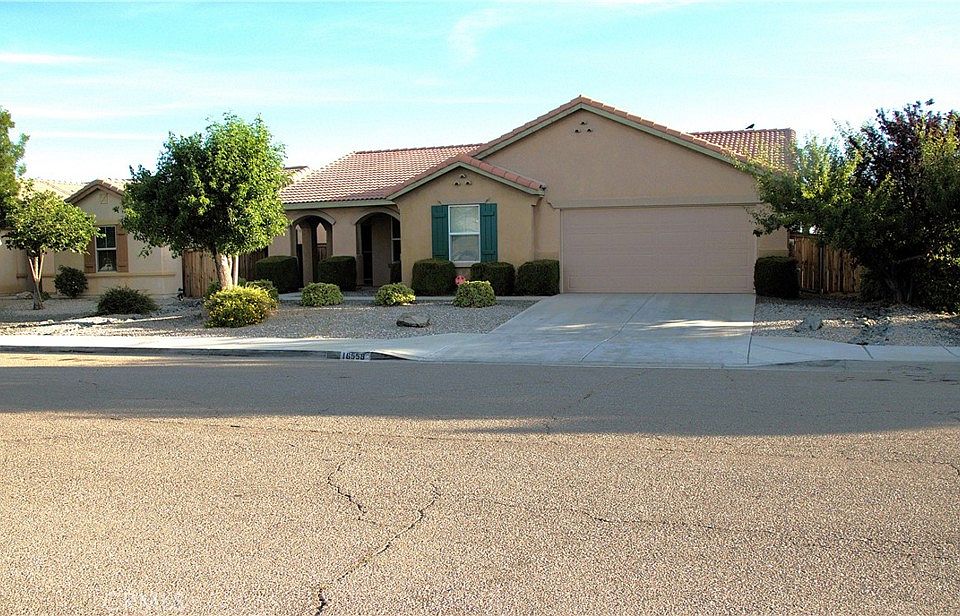 1st image of 16558 Jasmine St