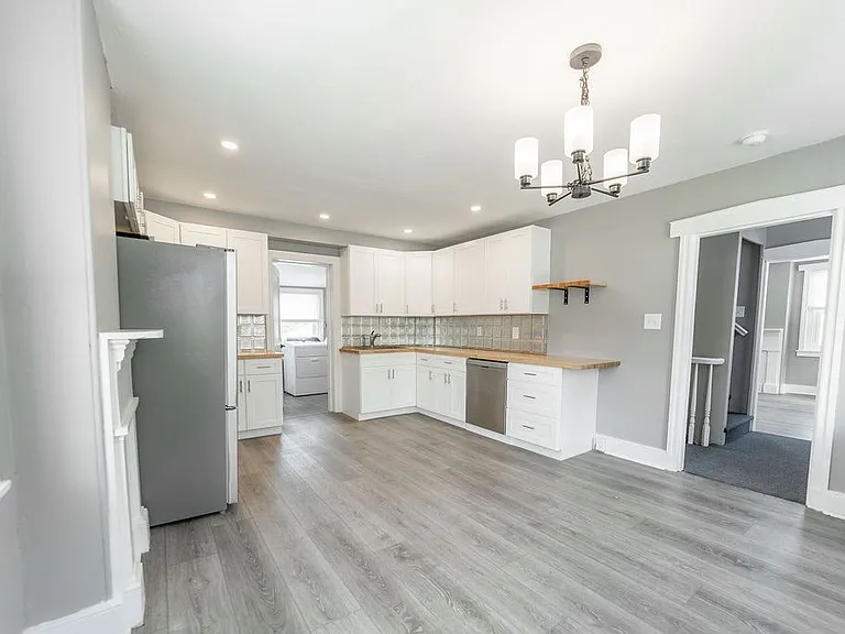 396 W Main St #2 — Photo 9