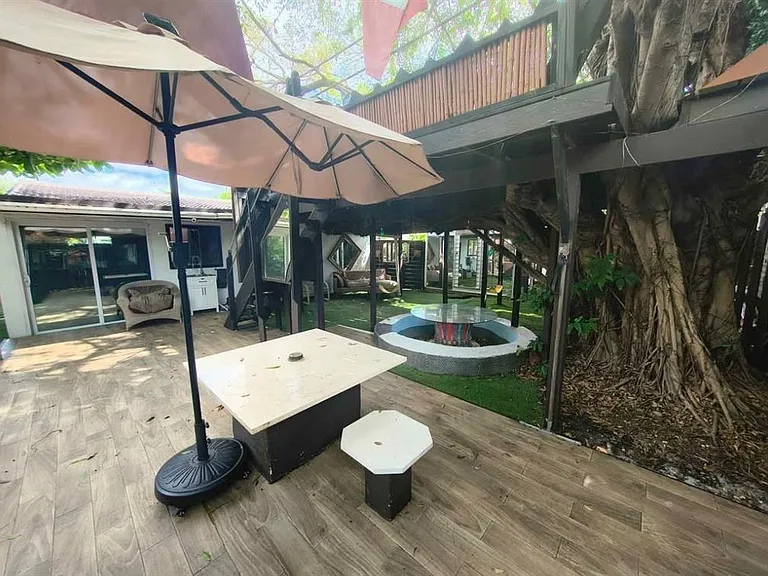 2206 Coolidge St — Photo 10