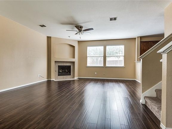 3rd image of 2305 Itasca Dr