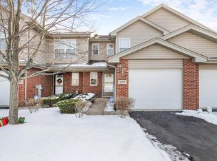 1467 Berta Dr, Crest Hill, IL 60403