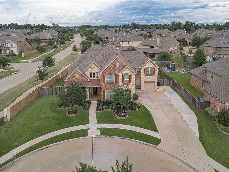 1st image of 21118 Upland Manor Ct