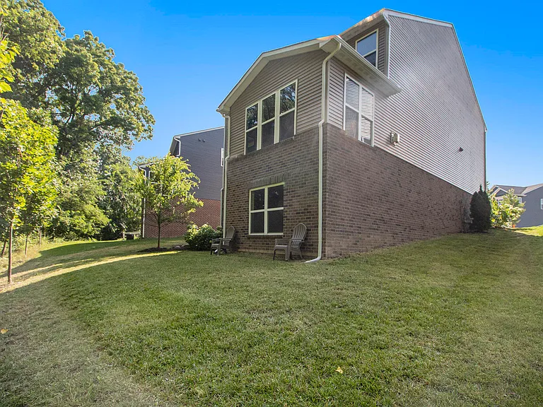 2865 Dillon Dr — Photo 46