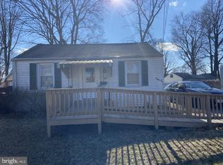 945 Renfrew St, Baltimore, MD 21221