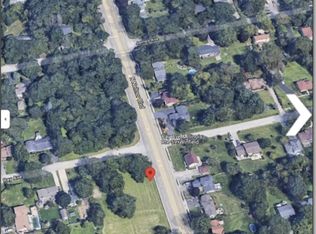 29W421 Ray Ave, West Chicago, IL 60185