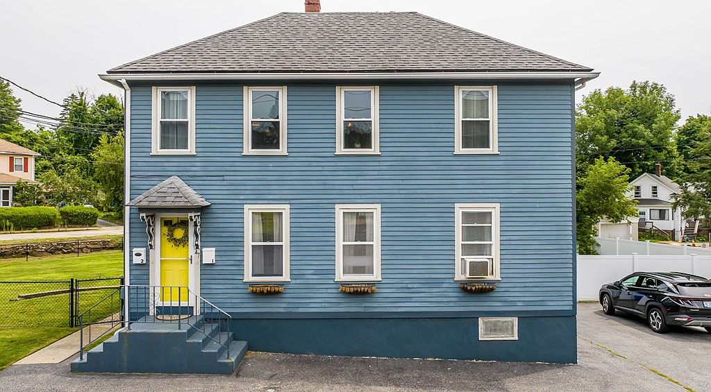 47 Phenix Ave, West Warwick, RI 02893 Zillow