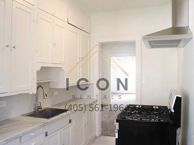 3143 NW 14th St — Photo 6