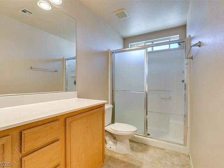 186 Gilliflower Ave #0 — Photo 37