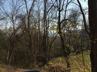 1133 Cane Creek Rd #B, Stanton, KY 40380