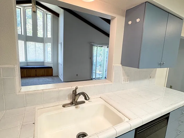 5219 Huston Ct — Photo 11