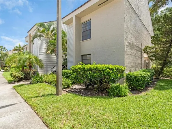 7811 Niagara Ave #2125, Tampa, FL 33617