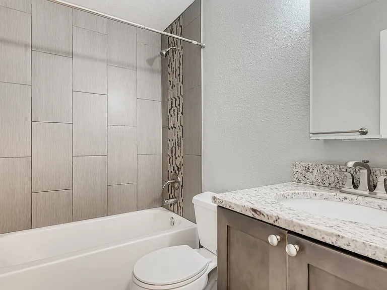 1555 Grove St #107 — Photo 15