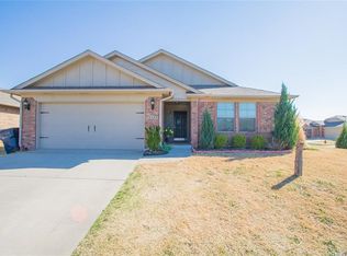9548 SW 25th St, Tuttle, OK 73128