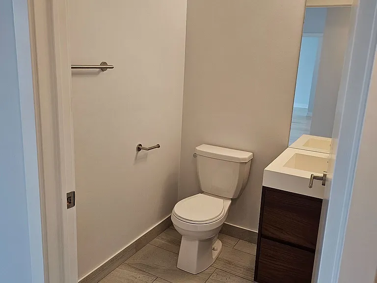 1709 Bur Oak Ave #201A — Photo 5