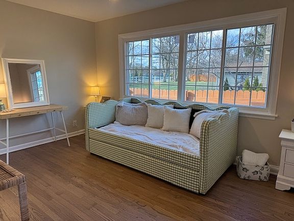 2nd image of 22 Audrey Ln