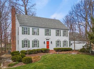 8215 Post Oak Ct, Fort Wayne, IN 46825