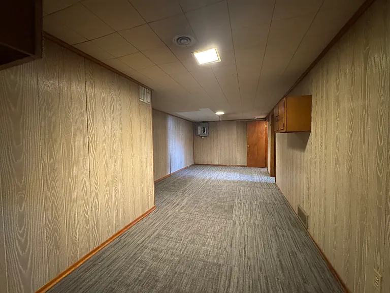 10 Shumate Ave — Photo 12