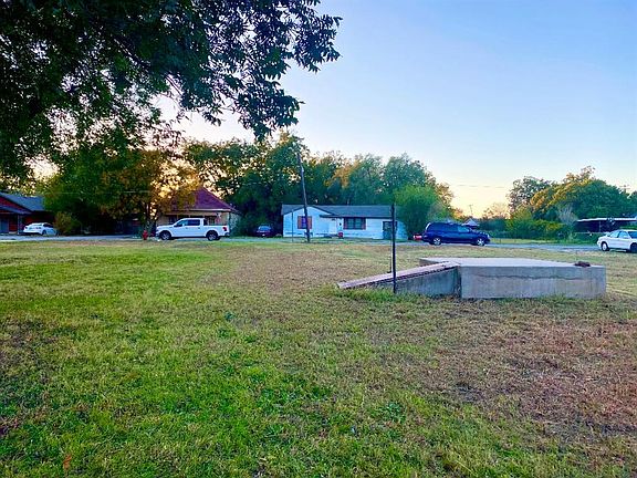 4th image of 414 N Hardin Ave #25-29