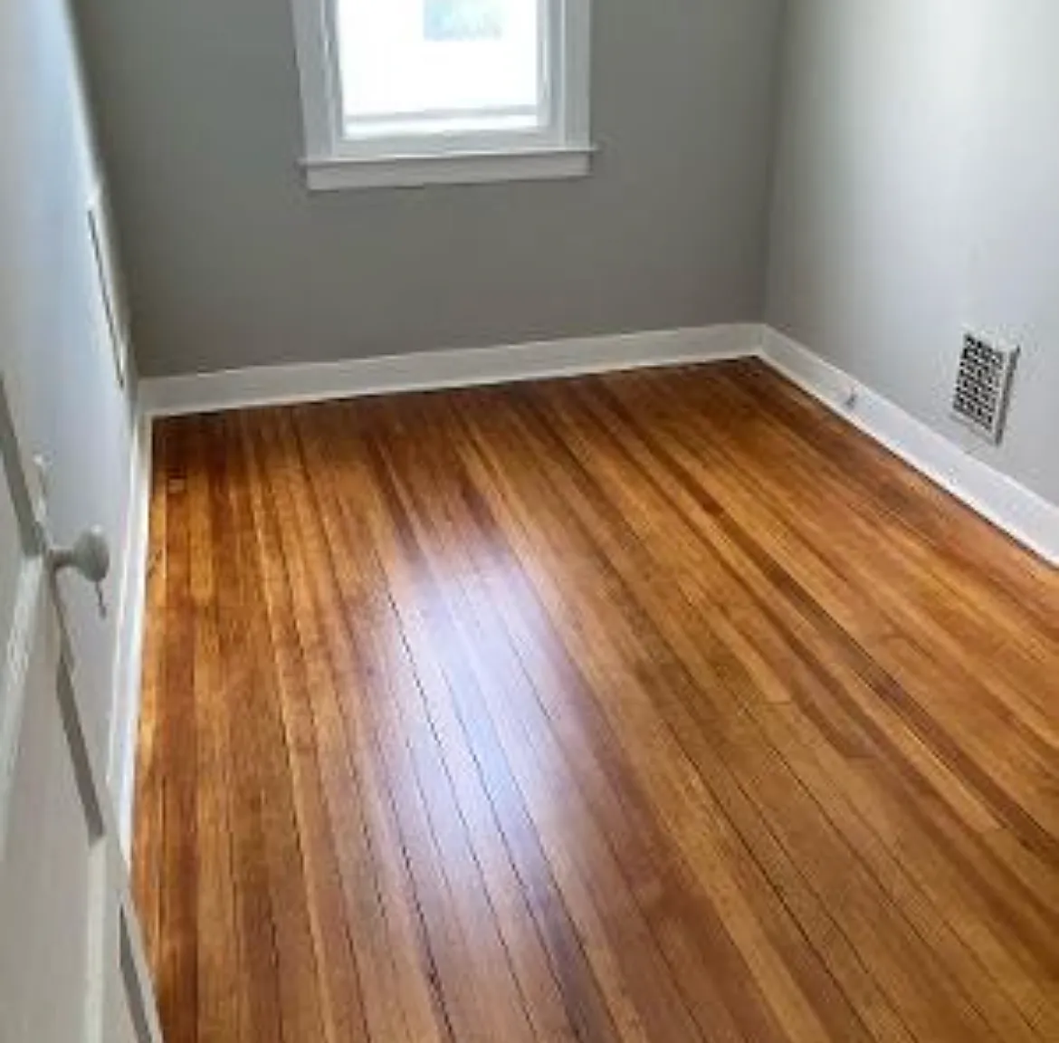 2 bed, $1,200 — Photo 3