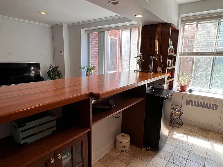 4100 W St NW #201 — Photo 7