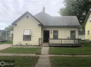 725 Ellis Ave, Ottumwa, IA 52501