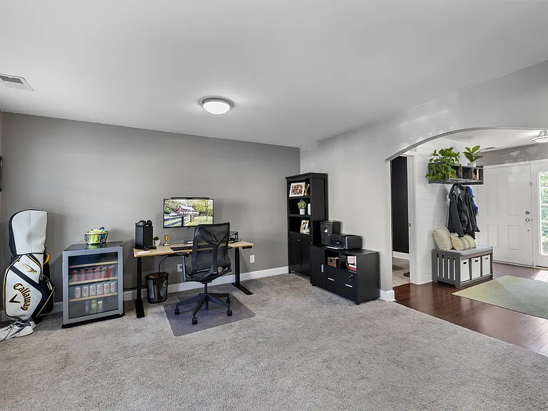 2718 Dracut Ln — Photo 26