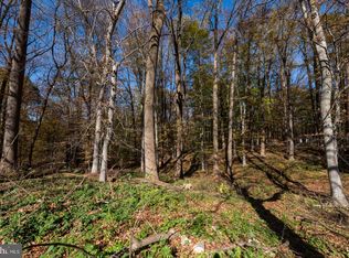 11 Darien Rd, Newark, DE 19711