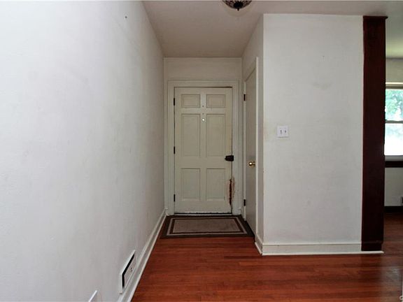 2nd image of 250 Phillips Dr
