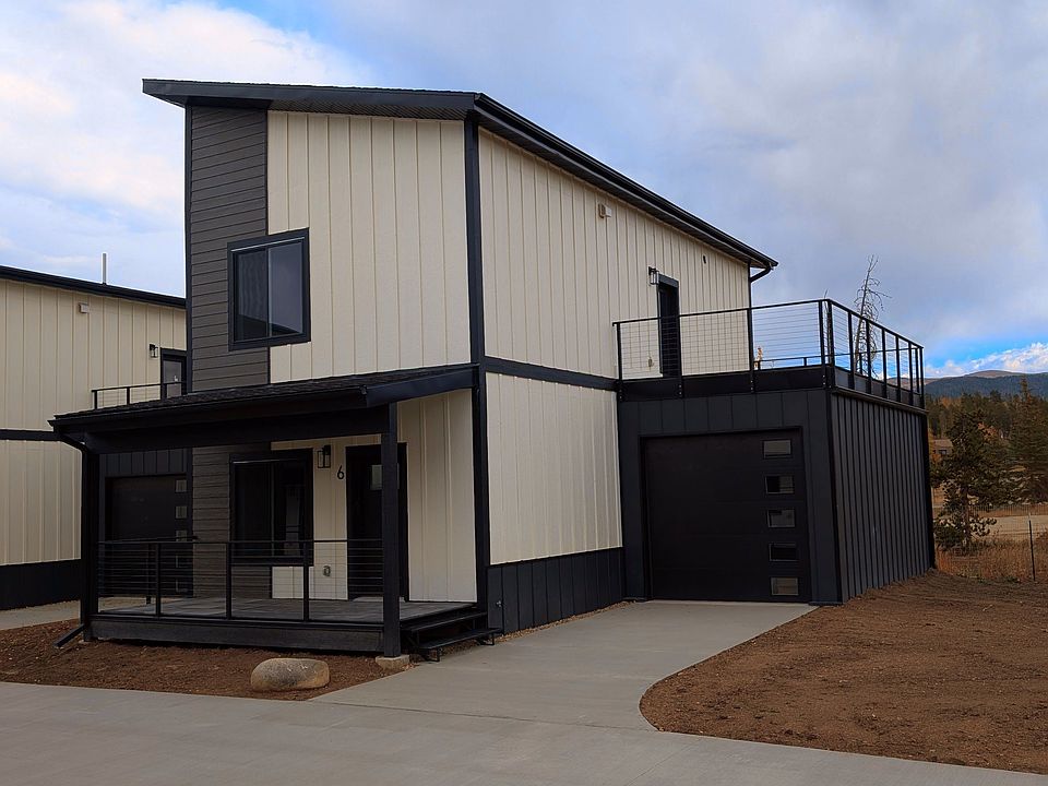 1st image of 353 Cranmer Ave