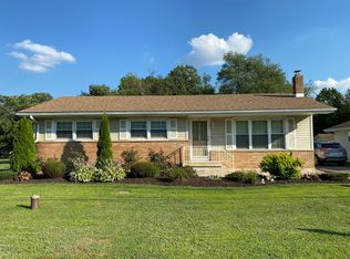 609 Pardeesville Rd, Hazle Township, PA 18202