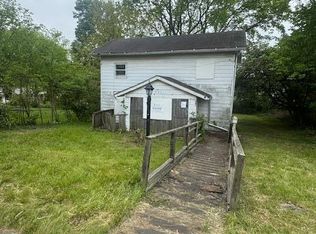 1361 Emery Ave, Springfield, OH 45504