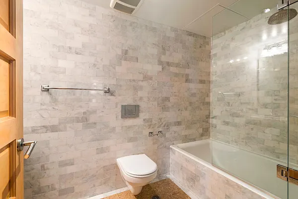 Rented by Keller Williams NYC | media 18