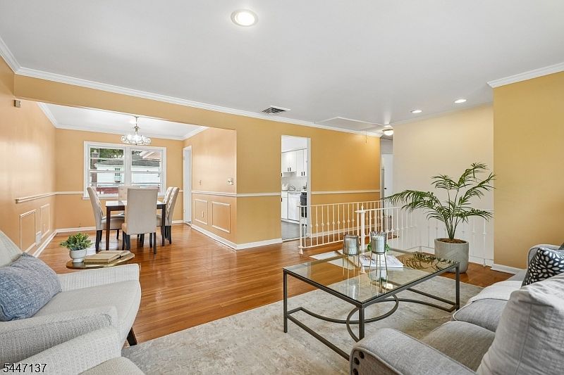 1st image of 14 Mellon Ave